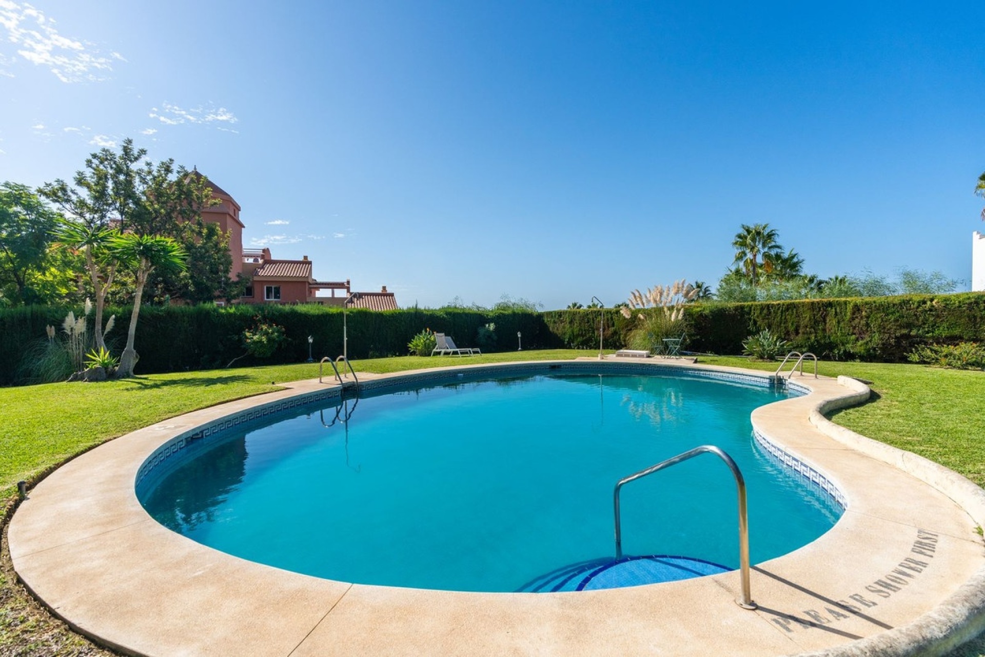 Resale - apartment - Marbella - Reserva de Marbella