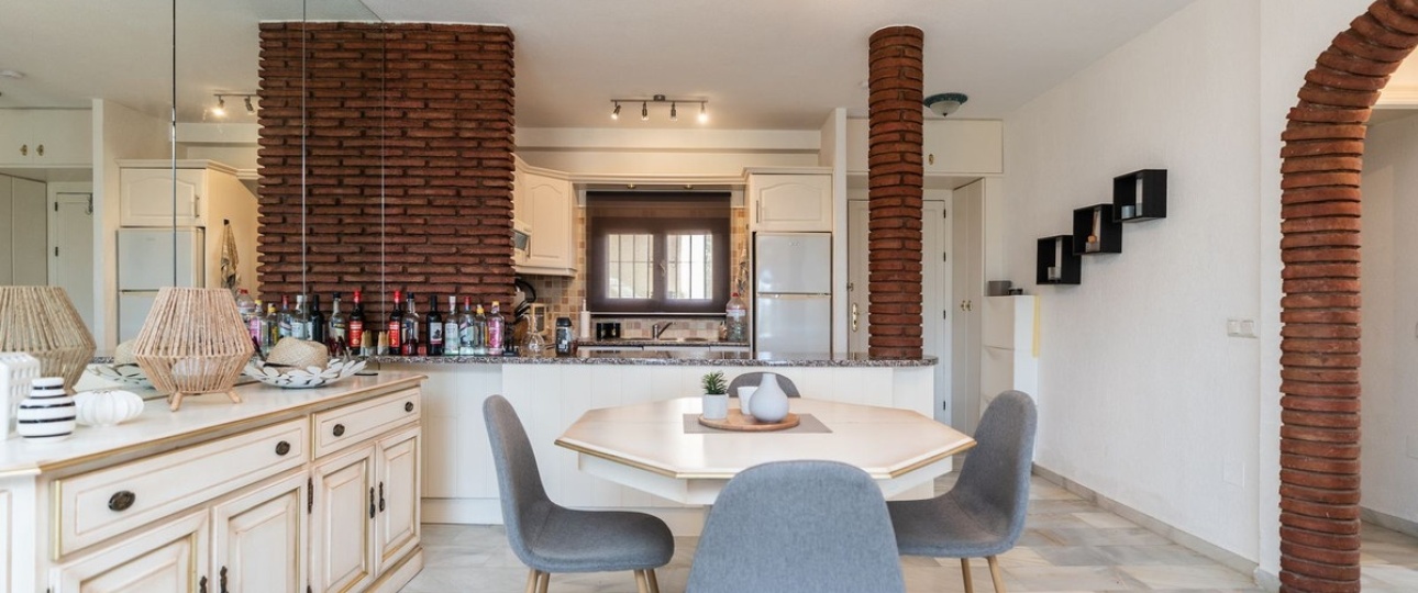 Resale - apartment - Marbella - Reserva de Marbella