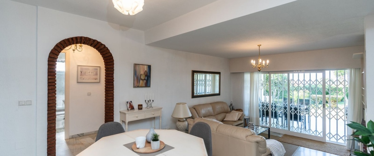 Resale - apartment - Marbella - Reserva de Marbella