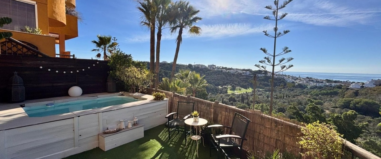 Resale - apartment - Marbella - Reserva de Marbella