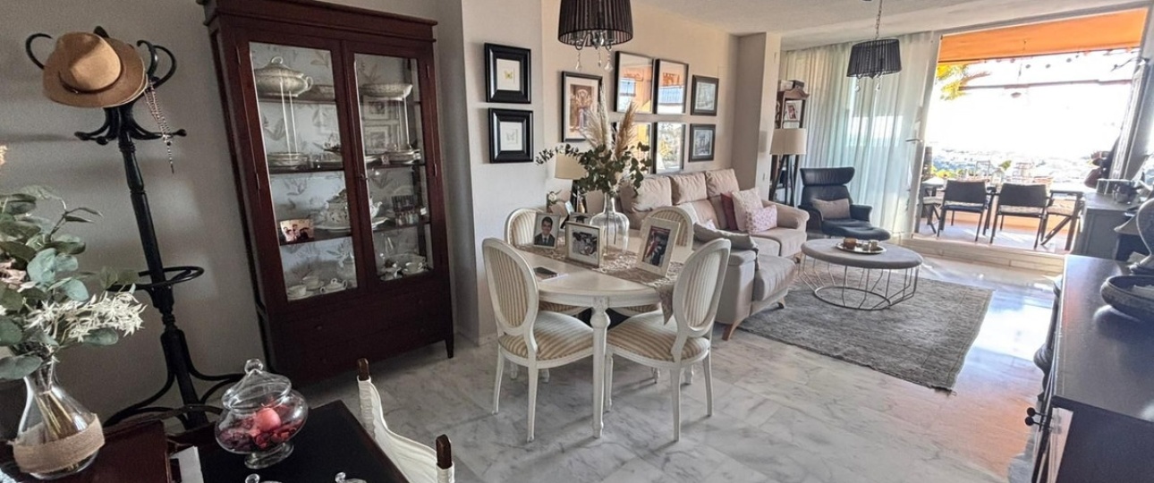 Resale - apartment - Marbella - Reserva de Marbella