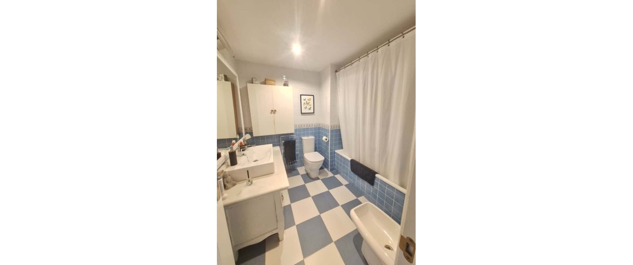 Resale - apartment - Marbella - Reserva de Marbella