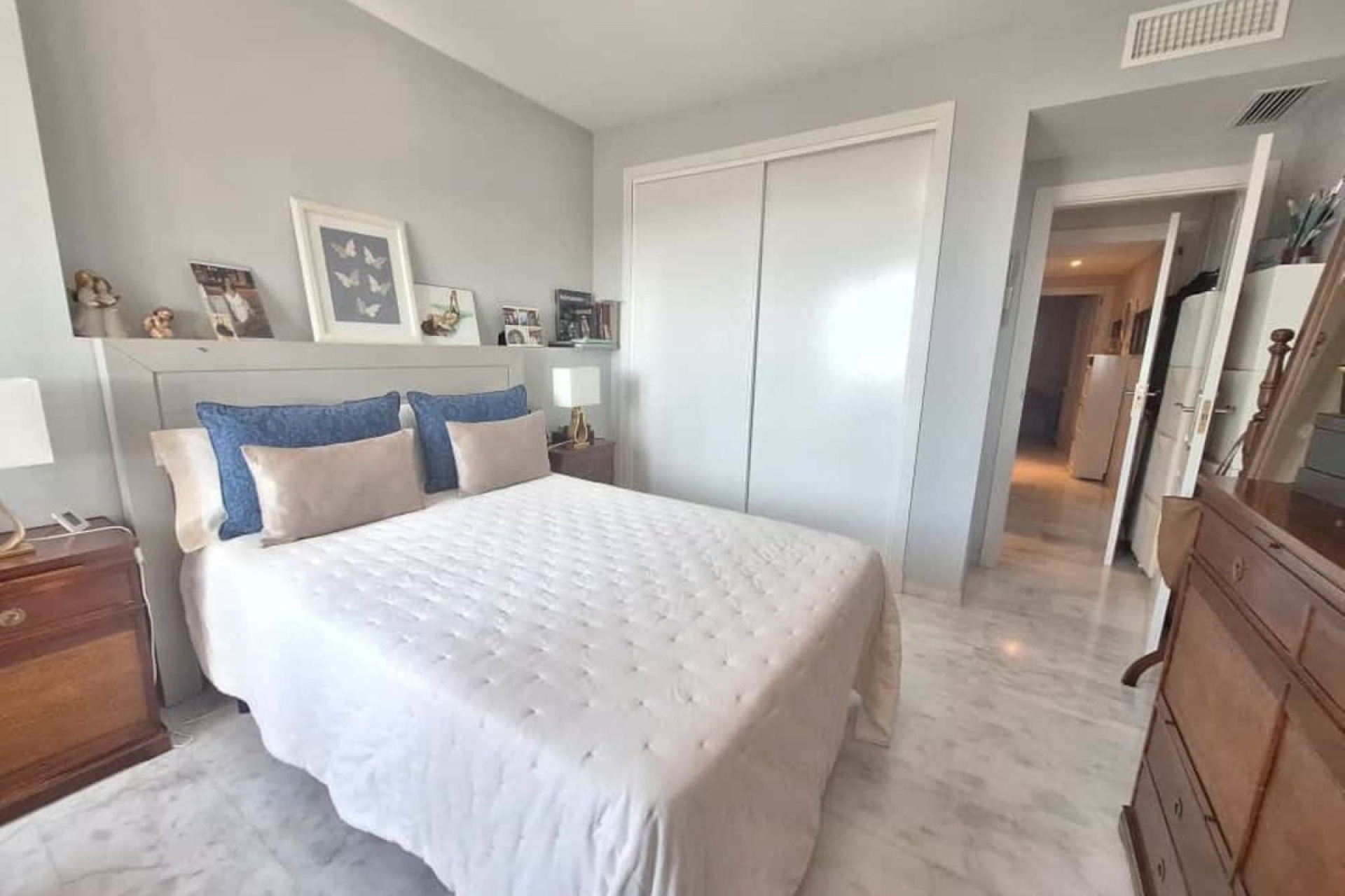 Resale - apartment - Marbella - Reserva de Marbella