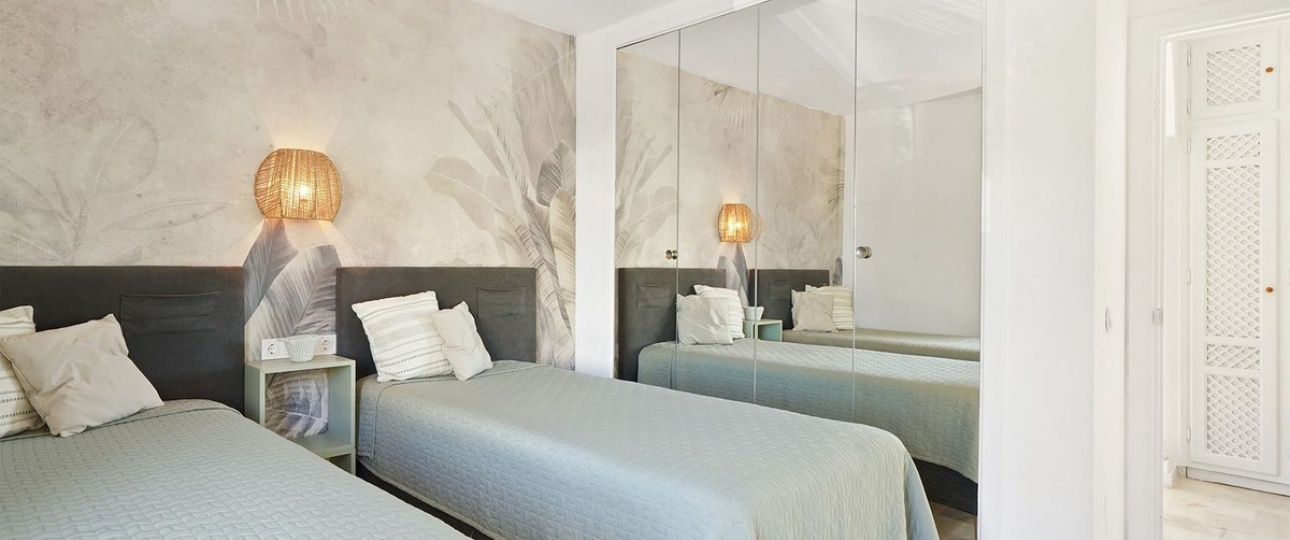 Resale - apartment - Marbella - Reserva de Marbella