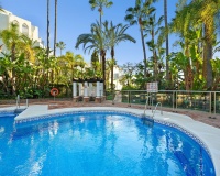 Resale - apartment - Marbella - Reserva de Marbella