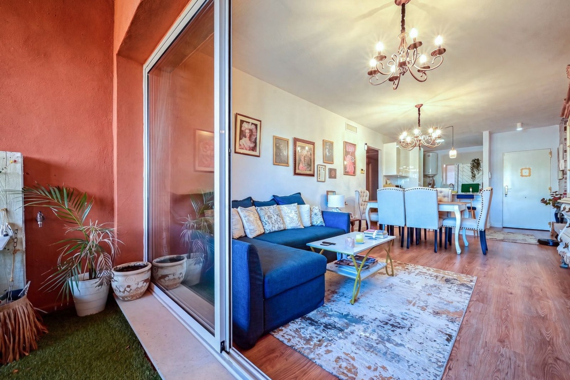 Resale - apartment - Marbella - Reserva de Marbella