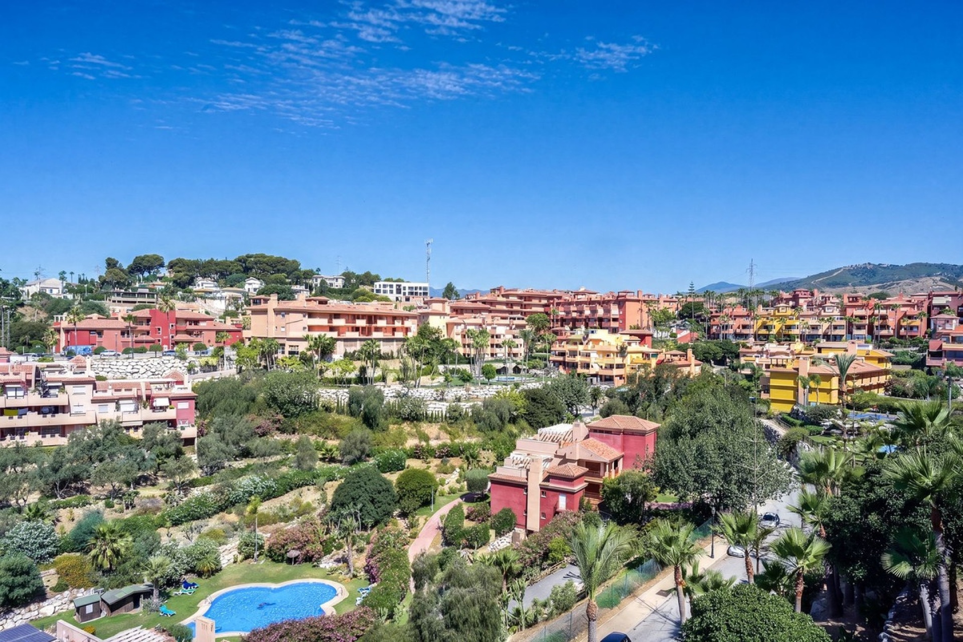 Resale - apartment - Marbella - Reserva de Marbella