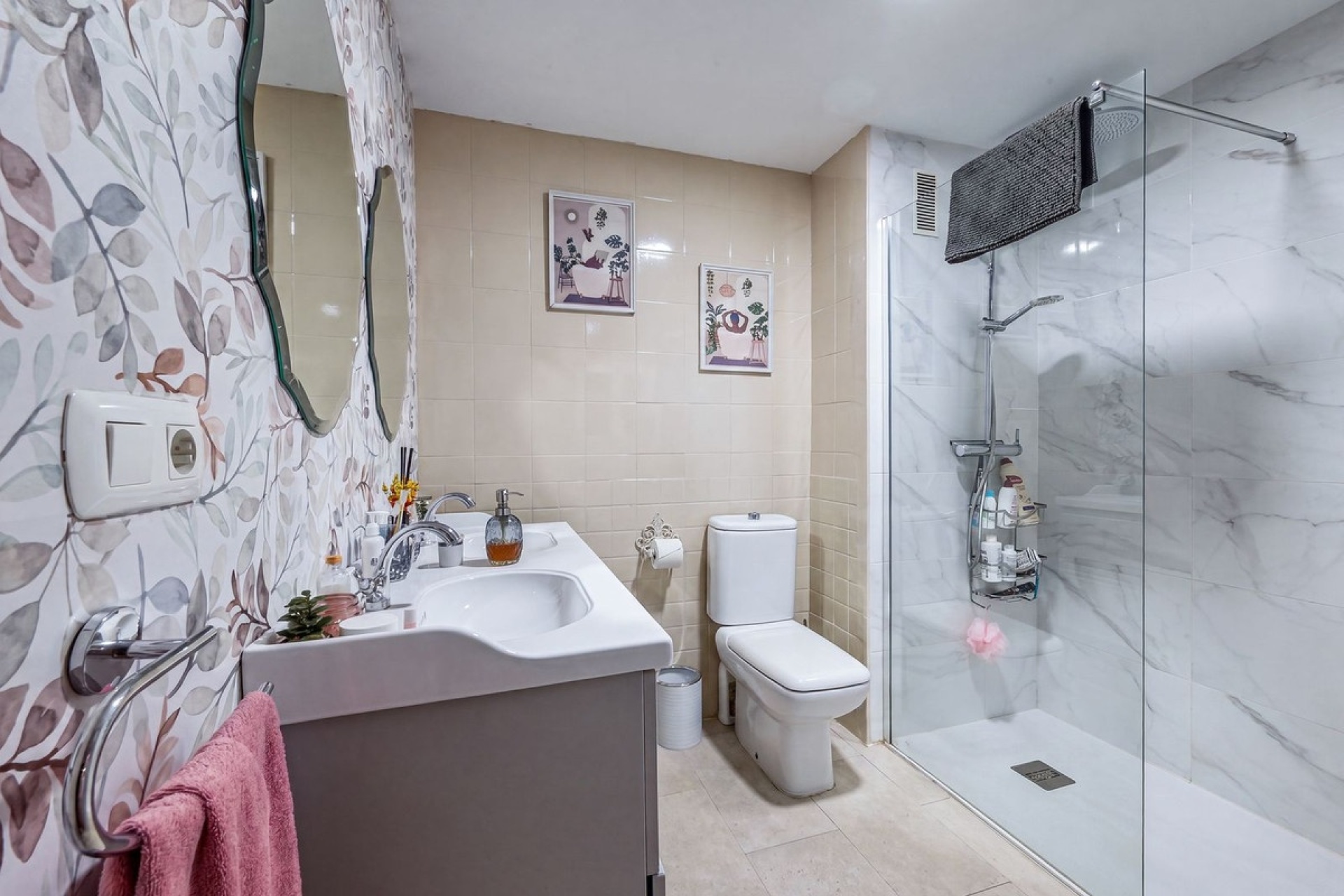 Resale - apartment - Marbella - Reserva de Marbella