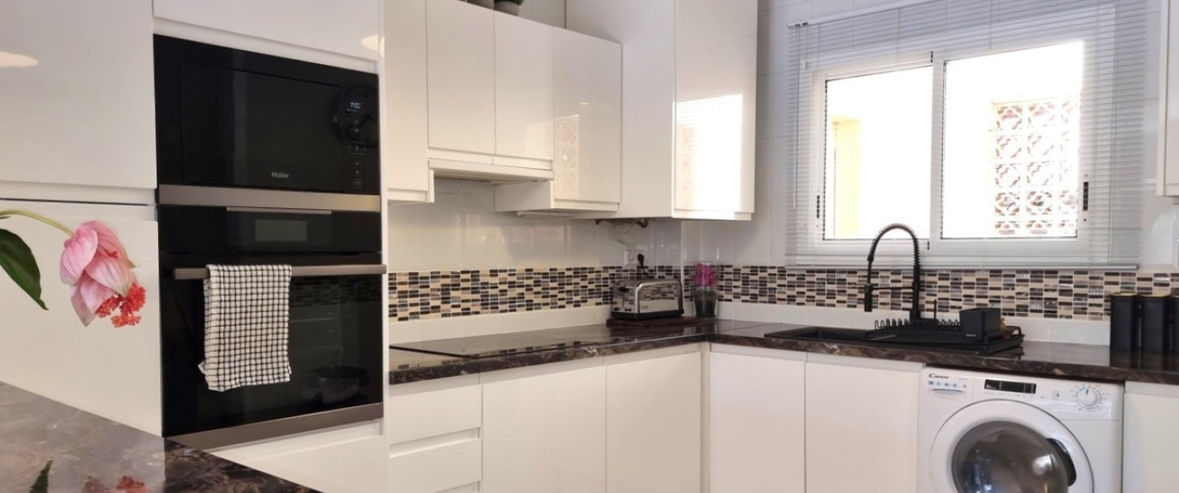 Resale - apartment - Marbella - Reserva de Marbella
