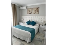 Resale - apartment - Marbella - Reserva de Marbella