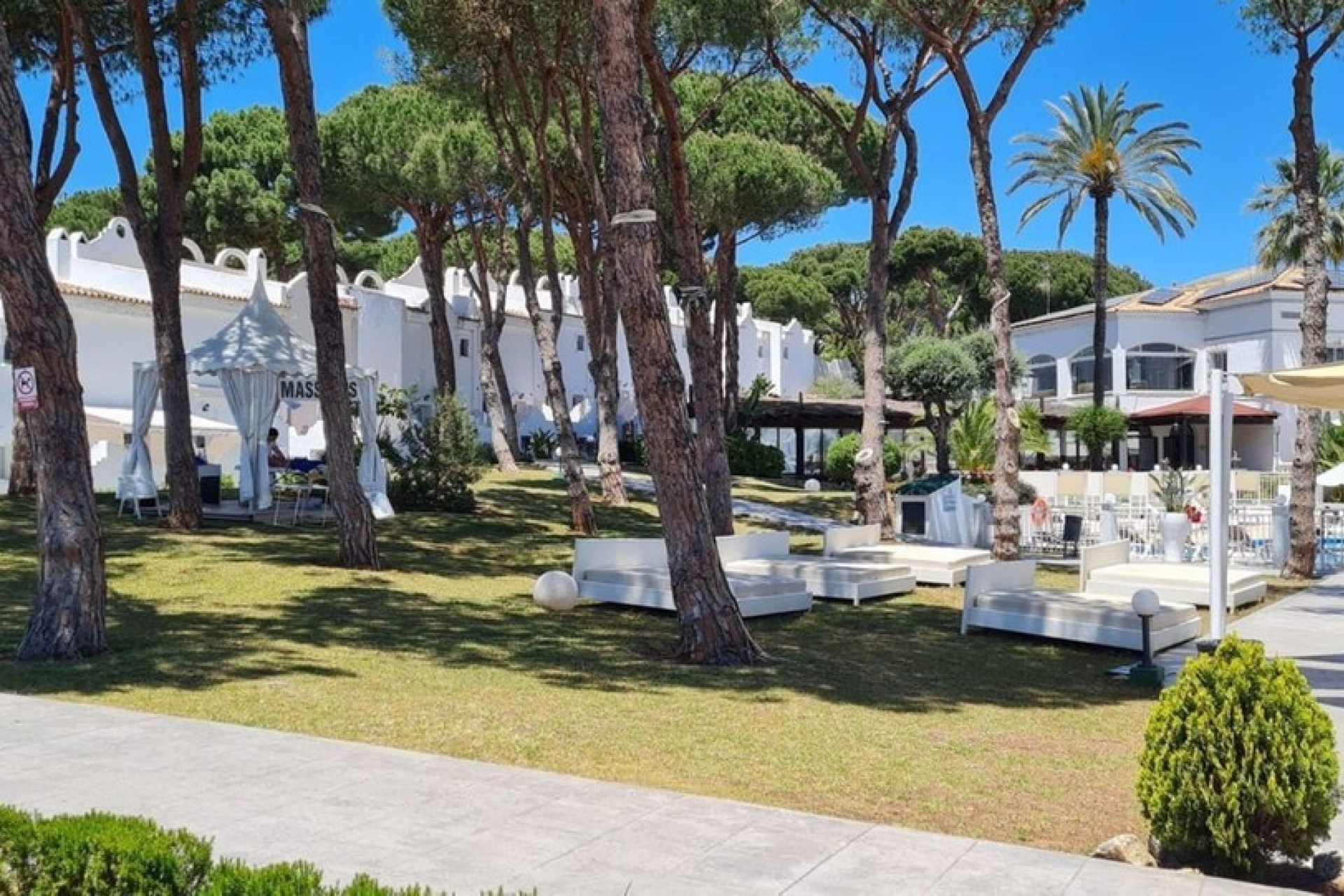 Resale - apartment - Marbella - Reserva de Marbella