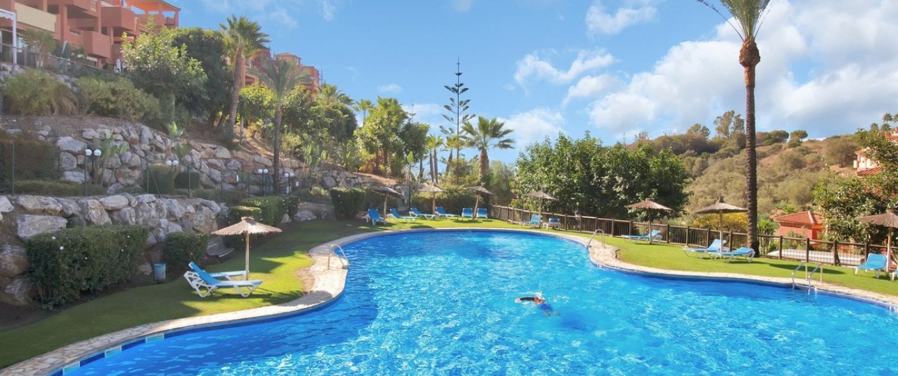 Resale - apartment - Marbella - Reserva de Marbella