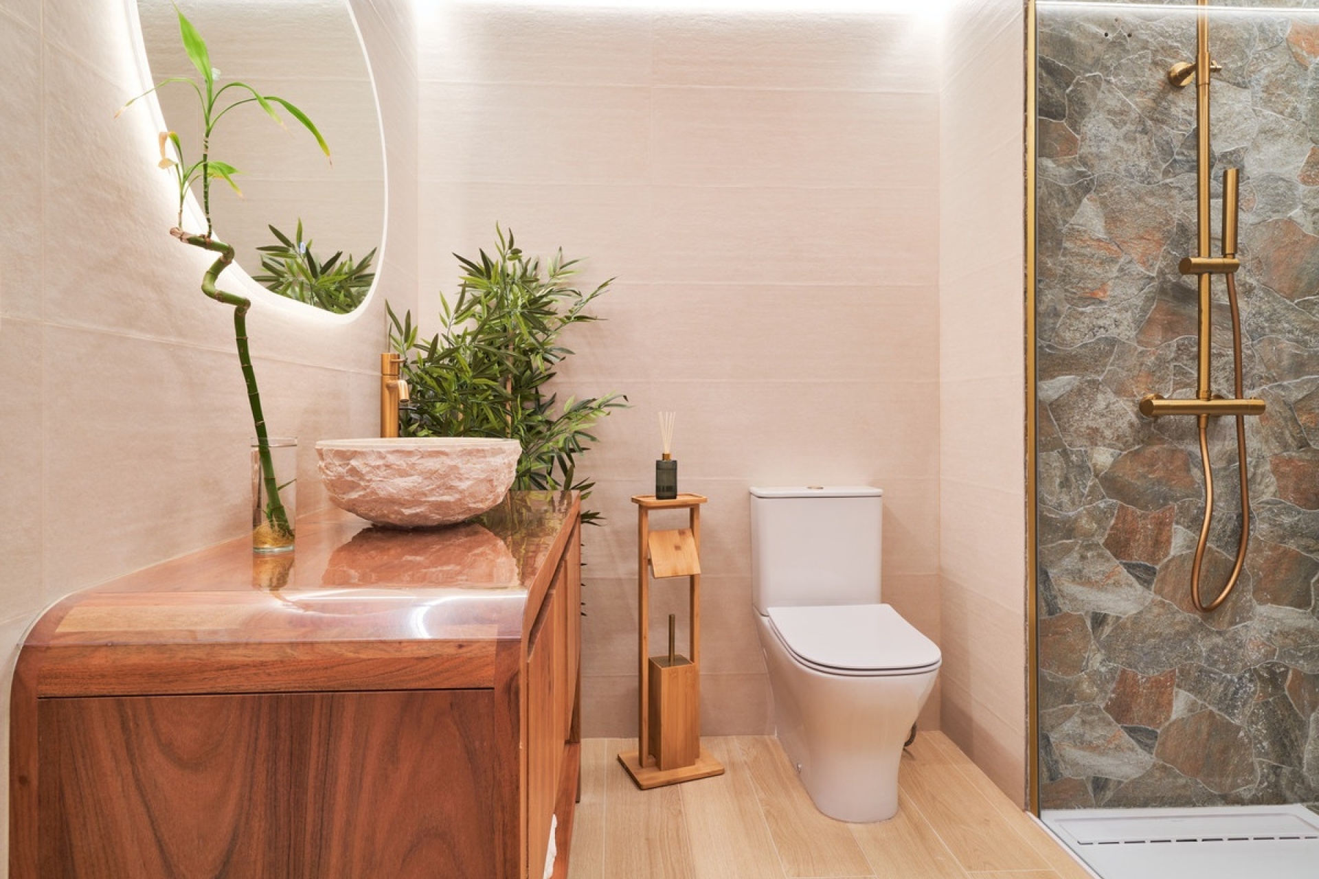 Resale - apartment - Marbella - Reserva de Marbella