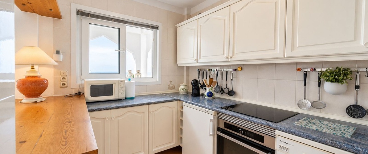 Resale - apartment - Marbella - Reserva de Marbella