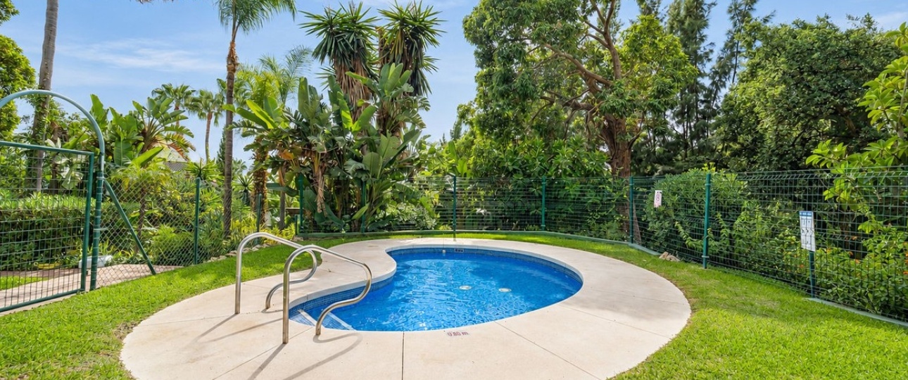 Resale - apartment - Marbella - Reserva de Marbella