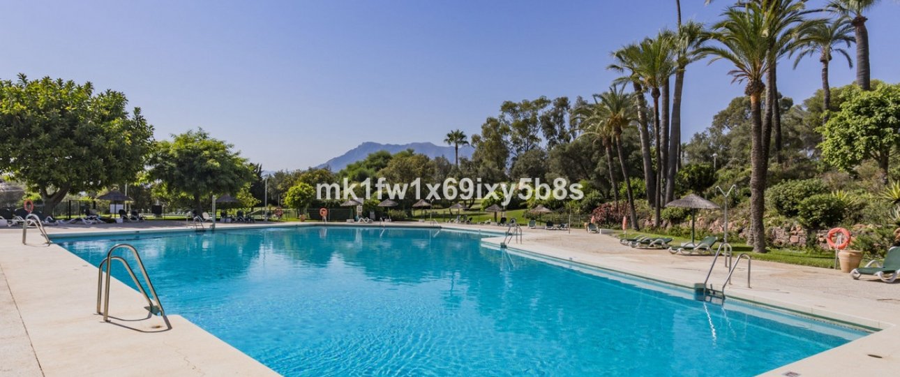 Resale - apartment - Marbella - Río Real