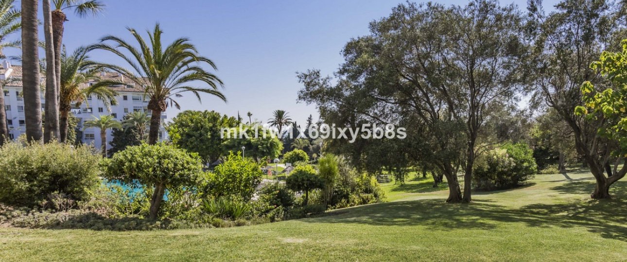 Resale - apartment - Marbella - Río Real