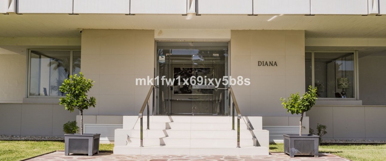 Resale - apartment - Marbella - Río Real