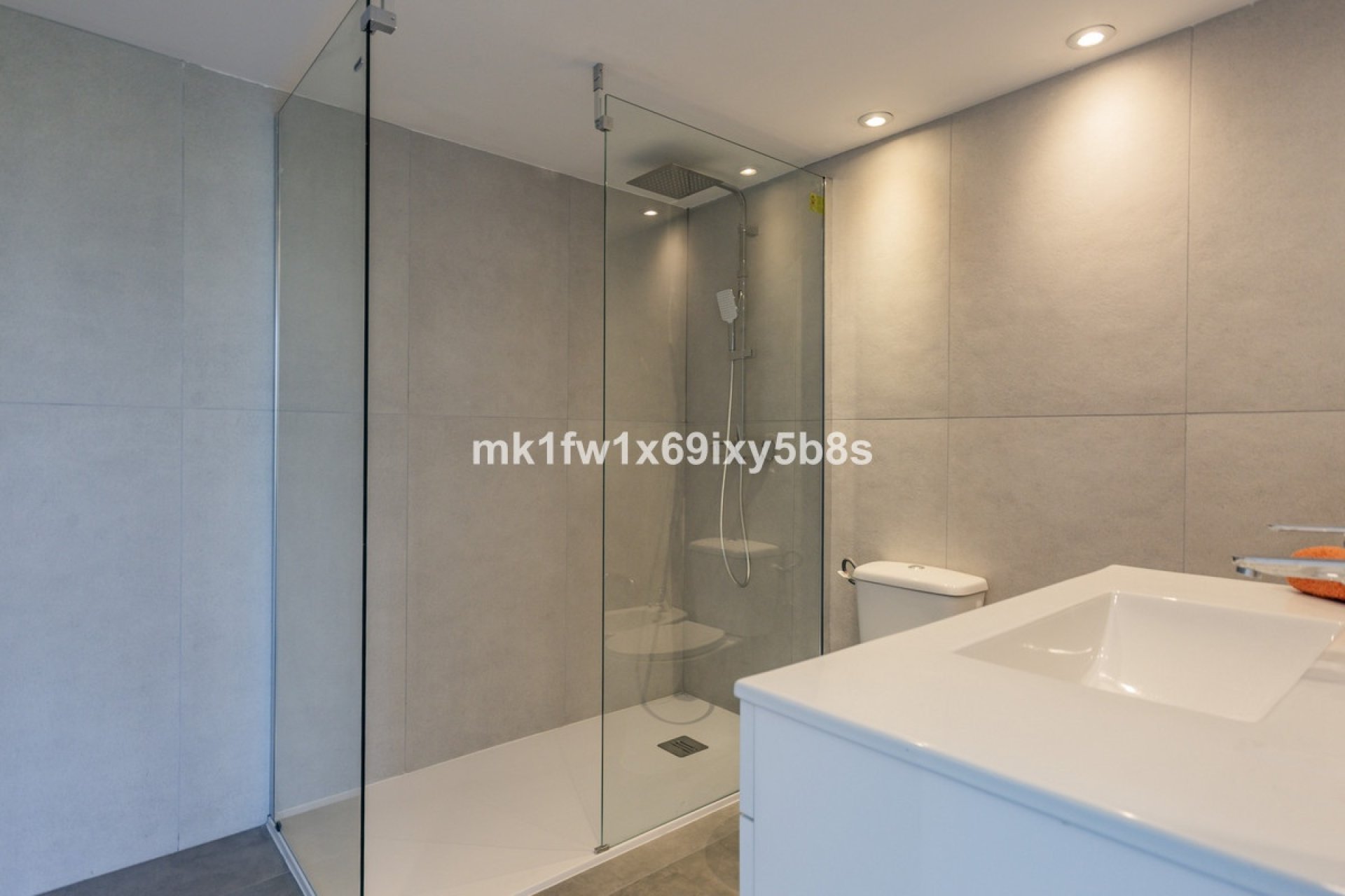 Resale - apartment - Marbella - Río Real