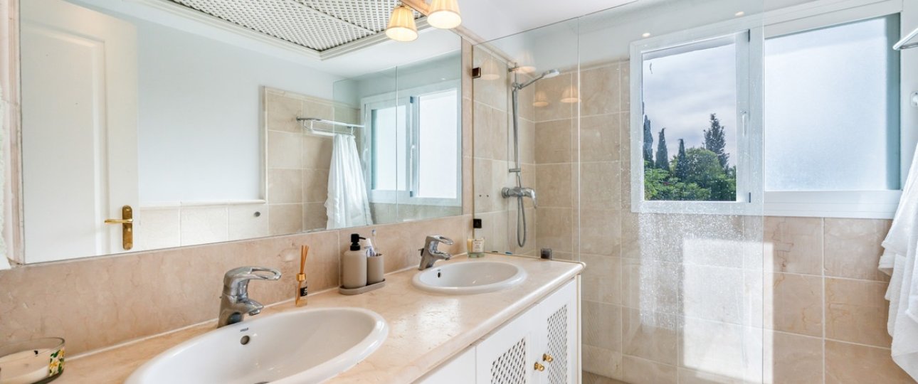Resale - apartment - Marbella - Río Real