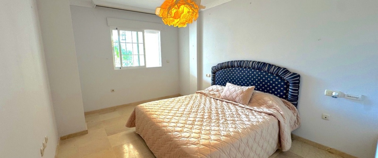 Resale - apartment - Marbella - Río Real