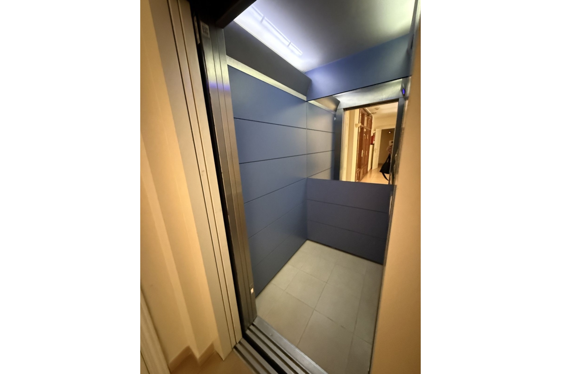 Resale - apartment - Marbella - Río Real