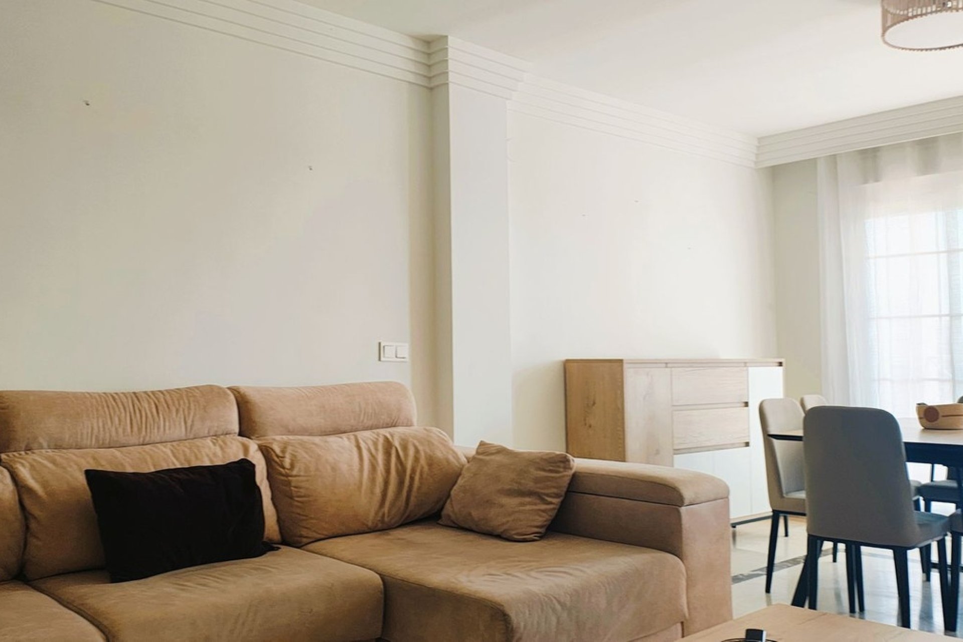 Resale - apartment - Marbella - Río Real