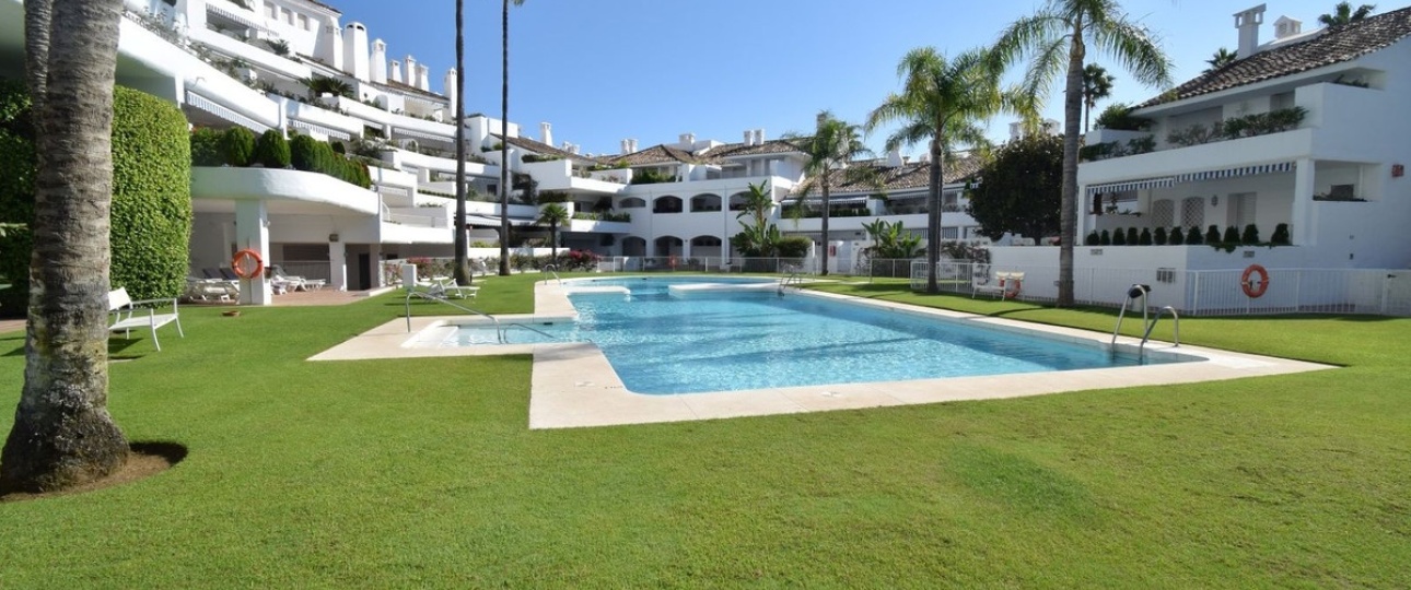 Resale - apartment - Marbella - Río Real