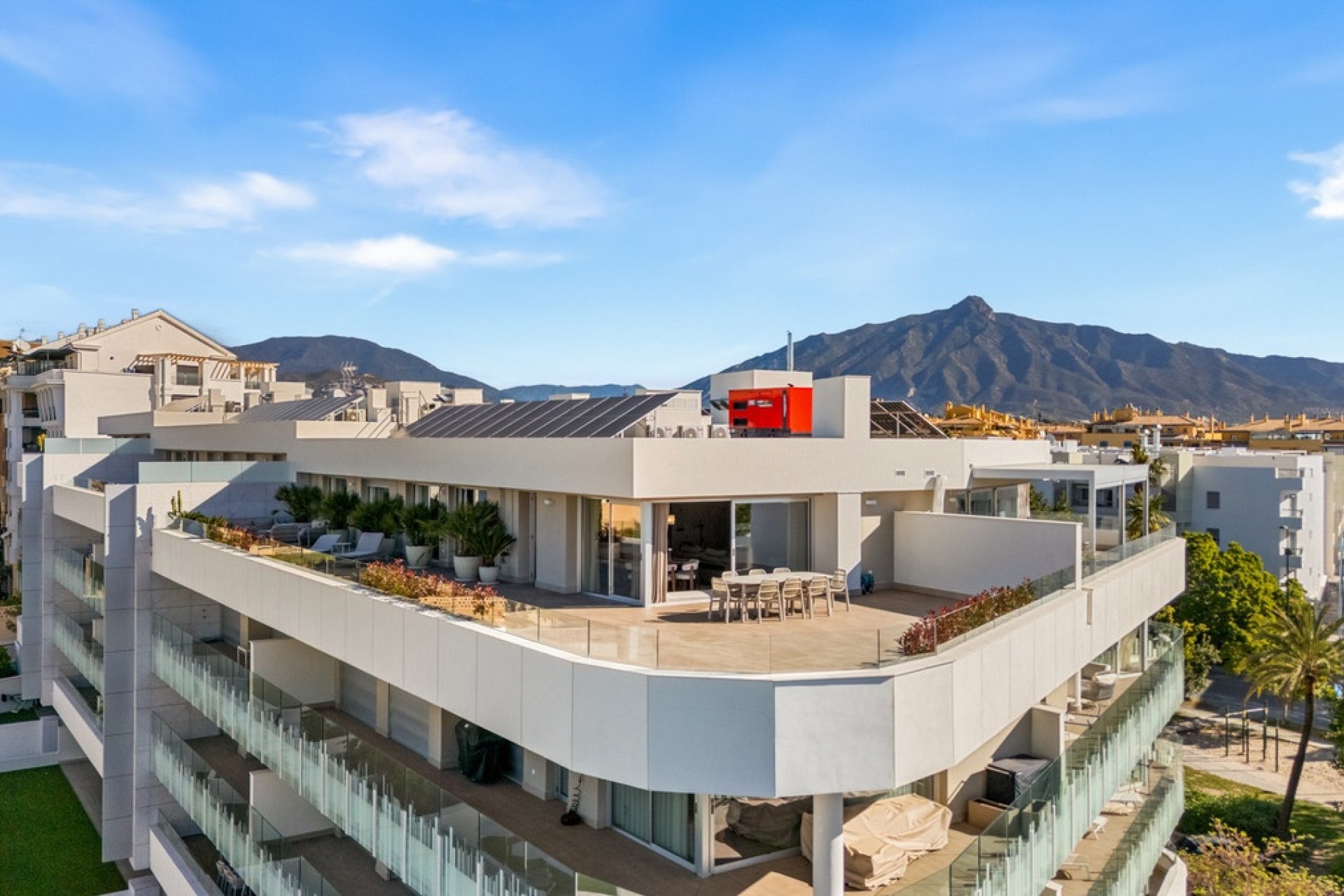 Resale - apartment - Marbella - San Pedro de Alcántara