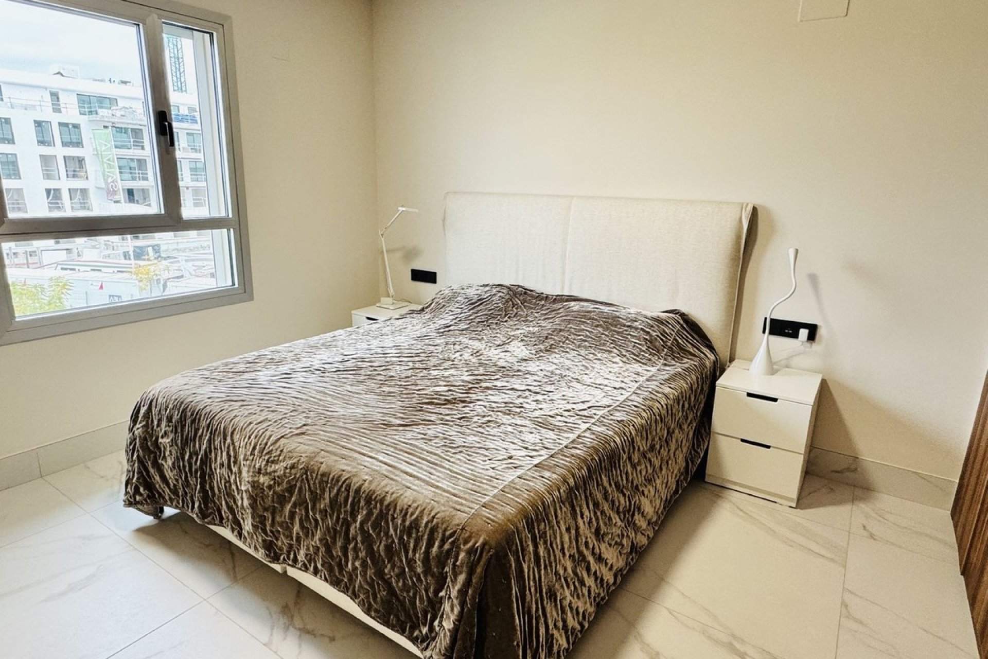 Resale - apartment - Marbella - San Pedro de Alcántara