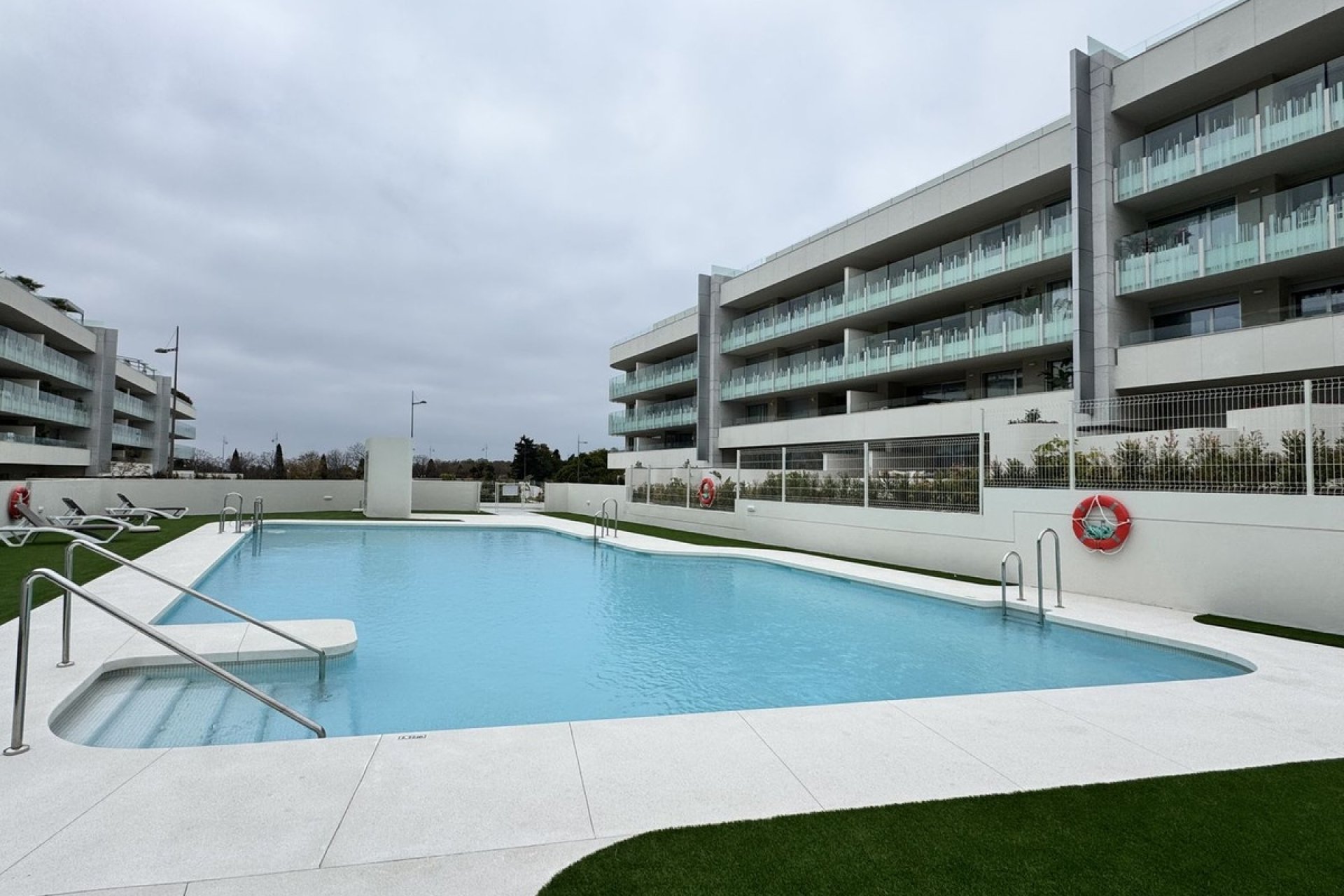 Resale - apartment - Marbella - San Pedro de Alcántara