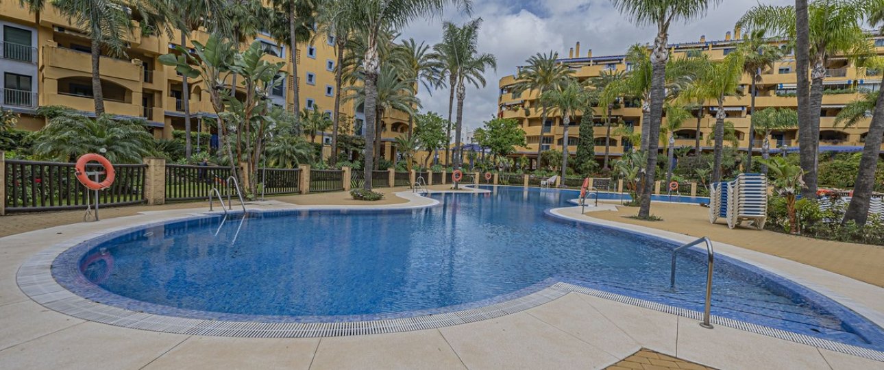 Resale - apartment - Marbella - San Pedro de Alcántara