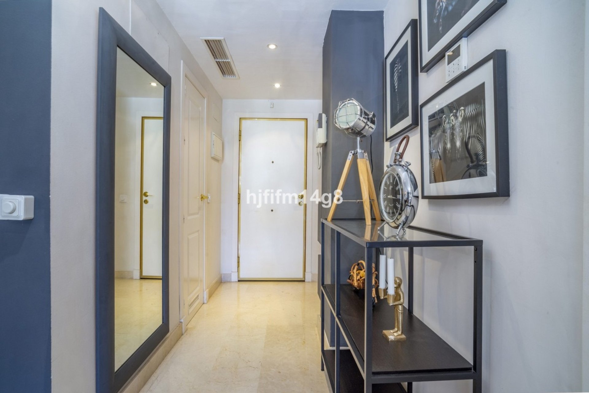 Resale - apartment - Marbella - San Pedro de Alcántara