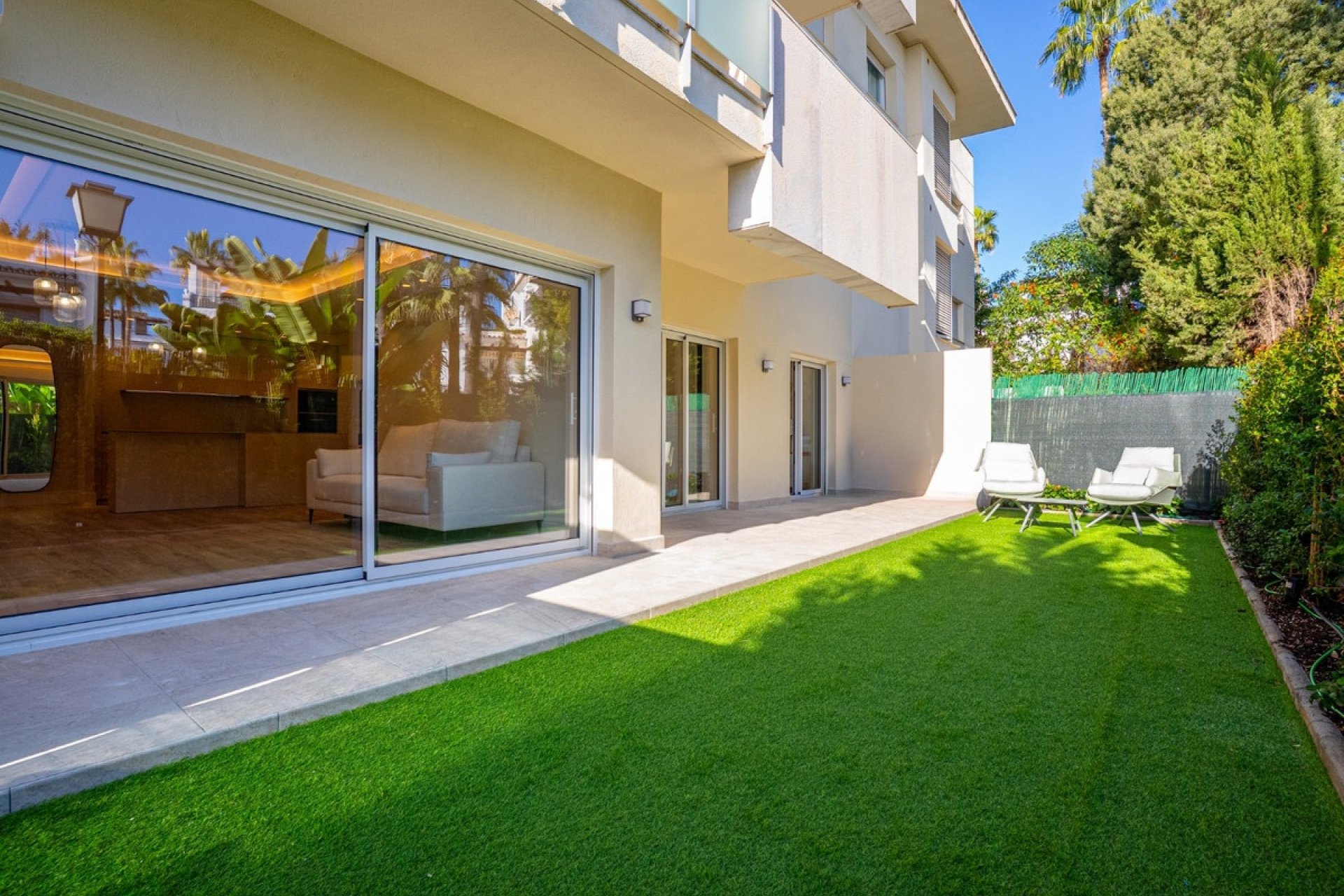 Resale - apartment - Marbella - San Pedro de Alcántara