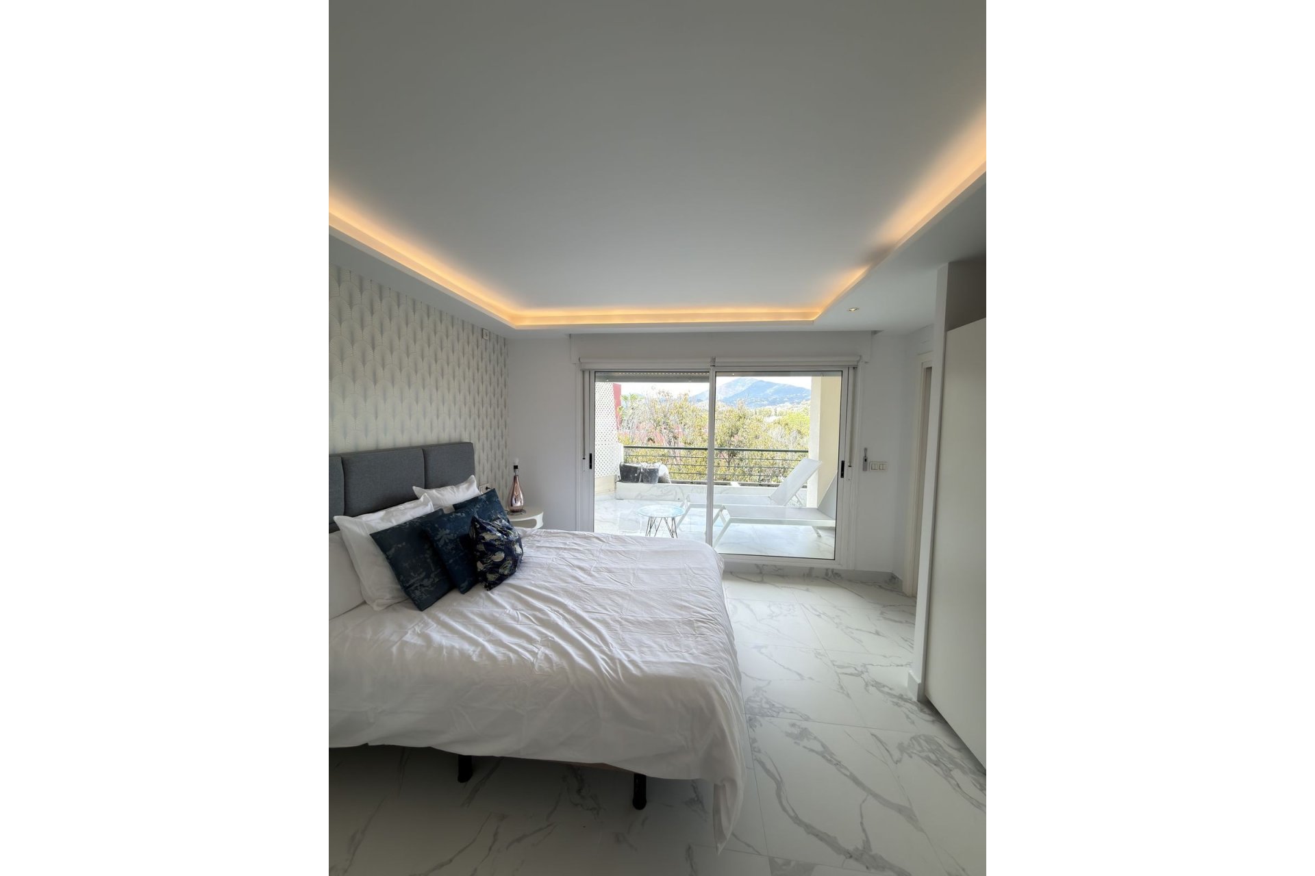 Resale - apartment - Marbella - San Pedro de Alcántara