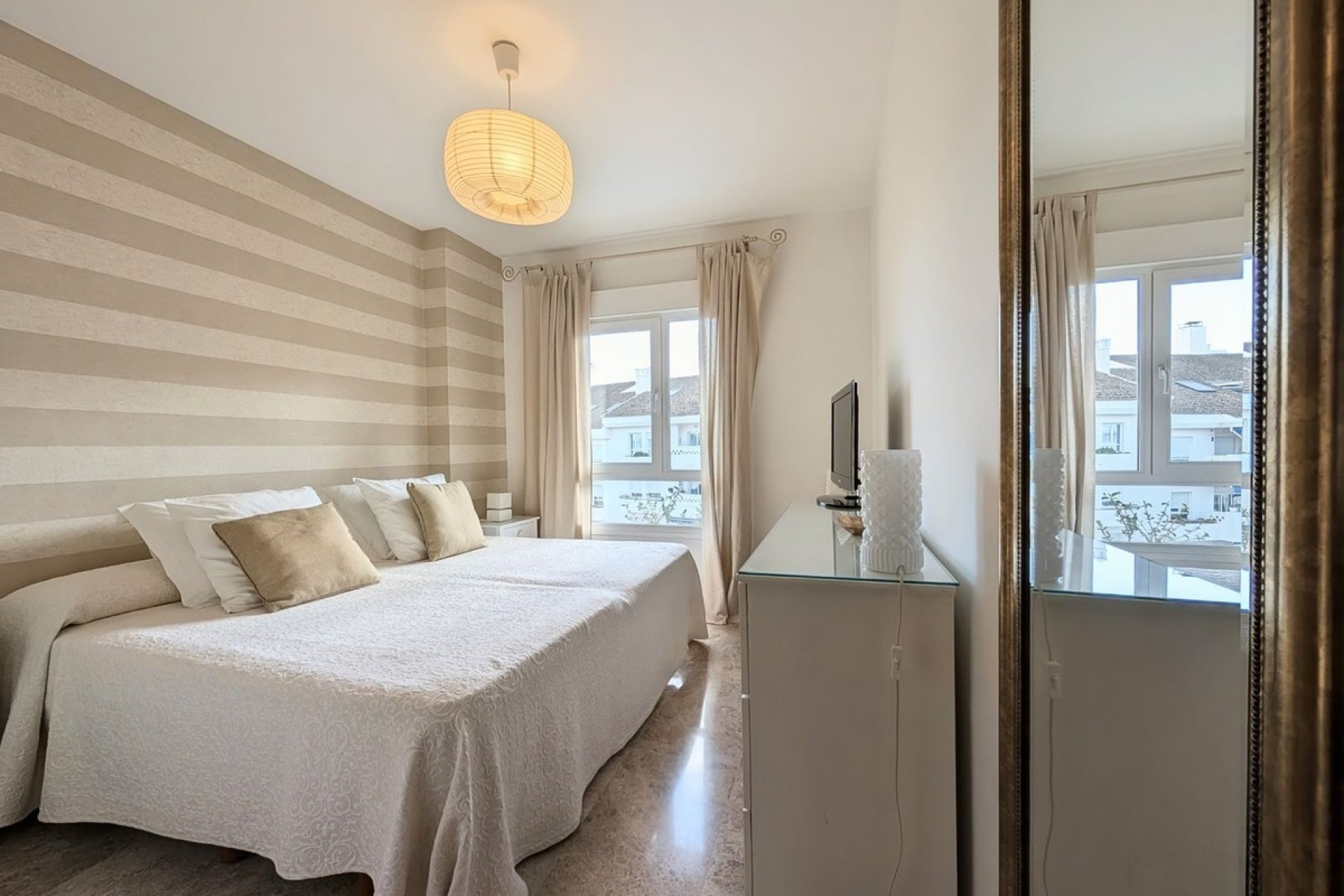 Resale - apartment - Marbella - San Pedro de Alcántara
