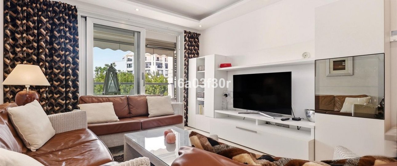 Resale - apartment - Marbella - San Pedro de Alcántara