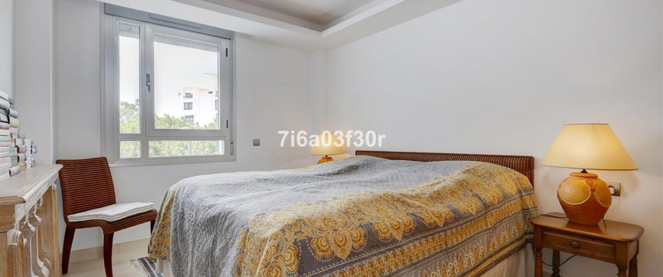 Resale - apartment - Marbella - San Pedro de Alcántara