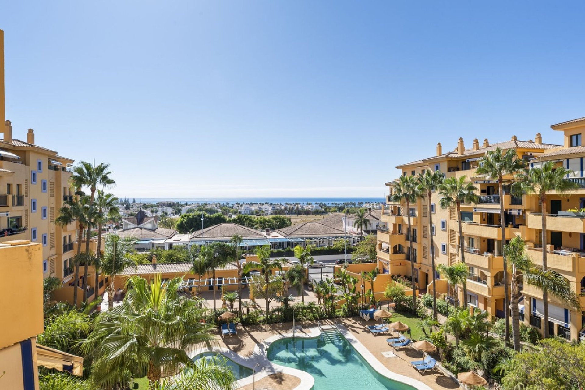 Resale - apartment - Marbella - San Pedro de Alcántara