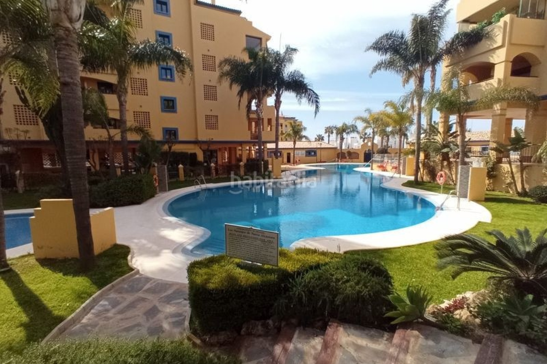 Resale - apartment - Marbella - San Pedro de Alcántara