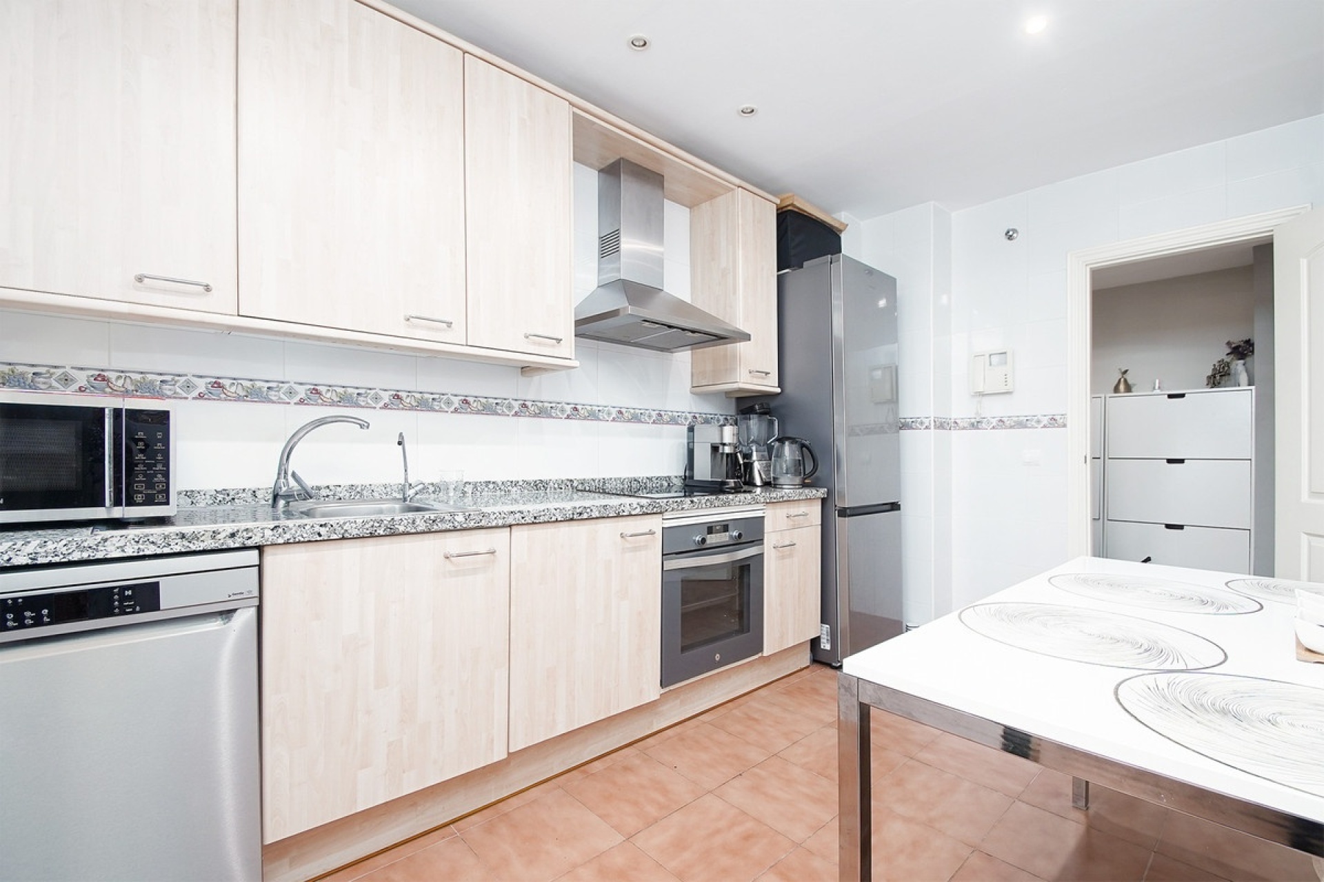Resale - apartment - Marbella - San Pedro de Alcántara