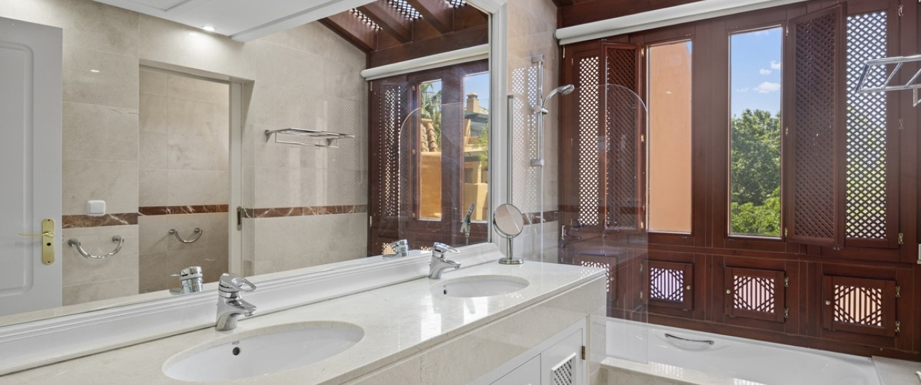 Resale - apartment - Marbella - San Pedro de Alcántara