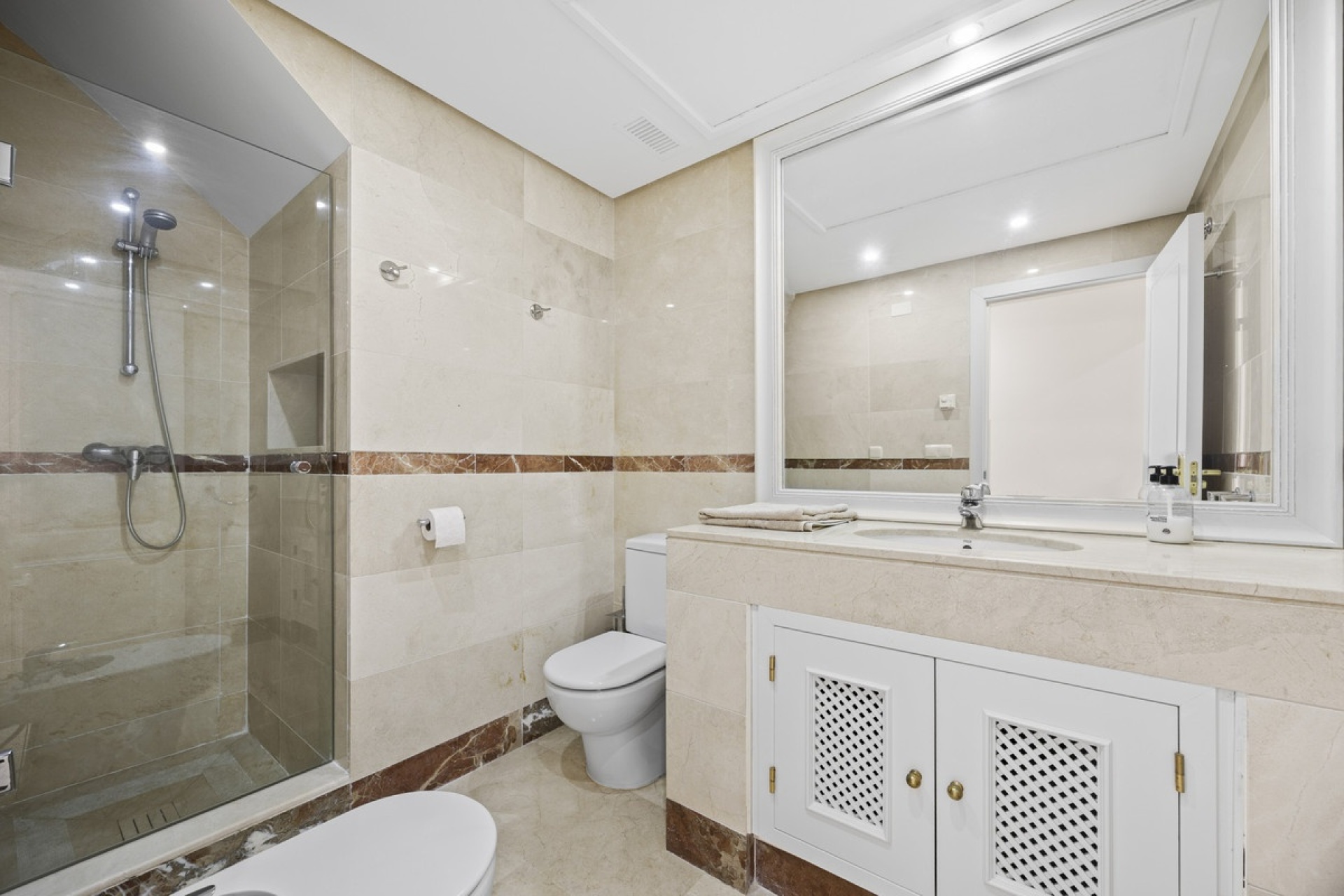 Resale - apartment - Marbella - San Pedro de Alcántara