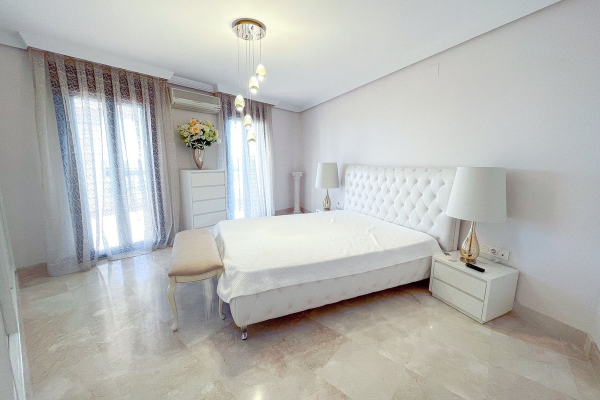 Resale - apartment - Marbella - San Pedro de Alcántara