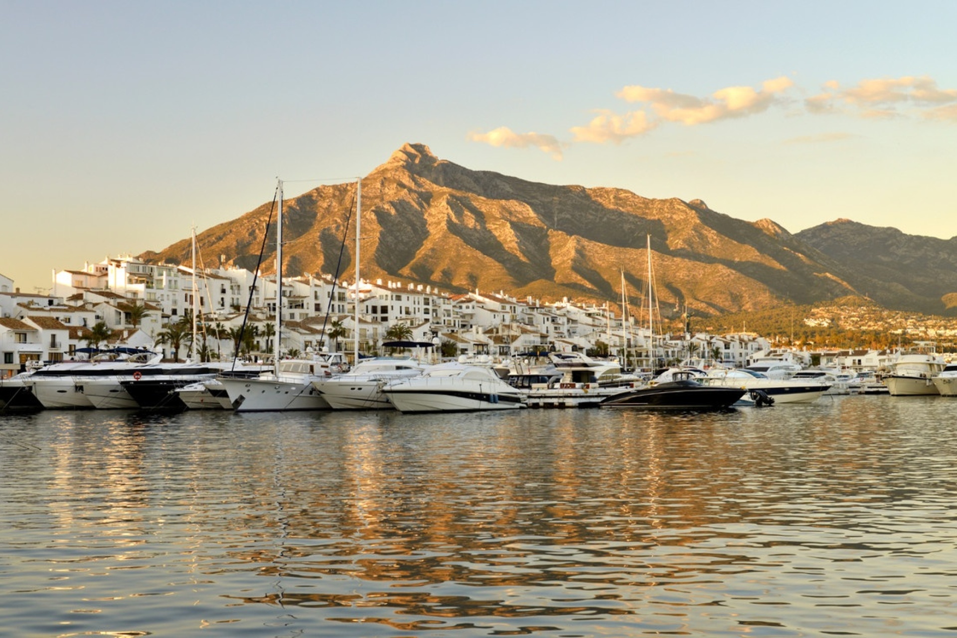 Resale - apartment - Marbella - San Pedro de Alcántara