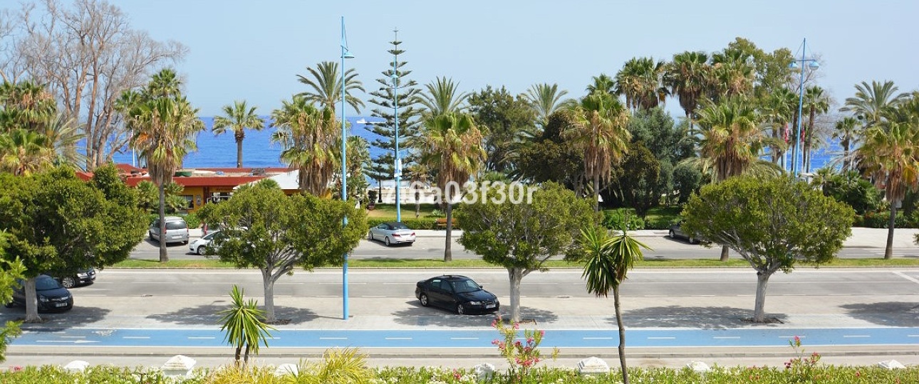 Resale - apartment - Marbella - San Pedro de Alcántara