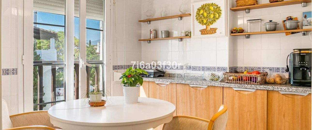 Resale - apartment - Marbella - San Pedro de Alcántara