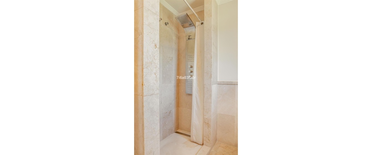 Resale - apartment - Marbella - San Pedro de Alcántara