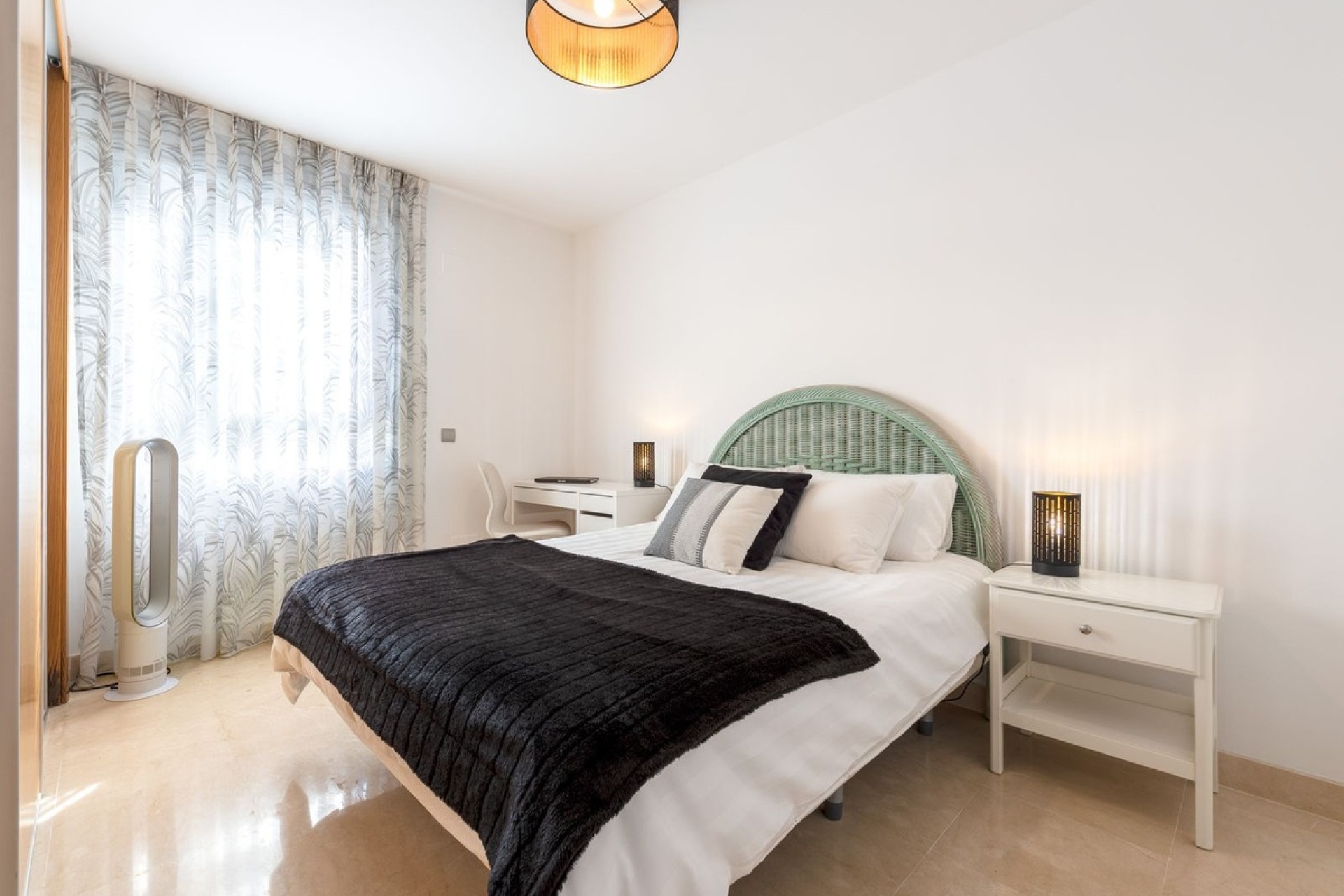 Resale - apartment - Marbella - San Pedro de Alcántara