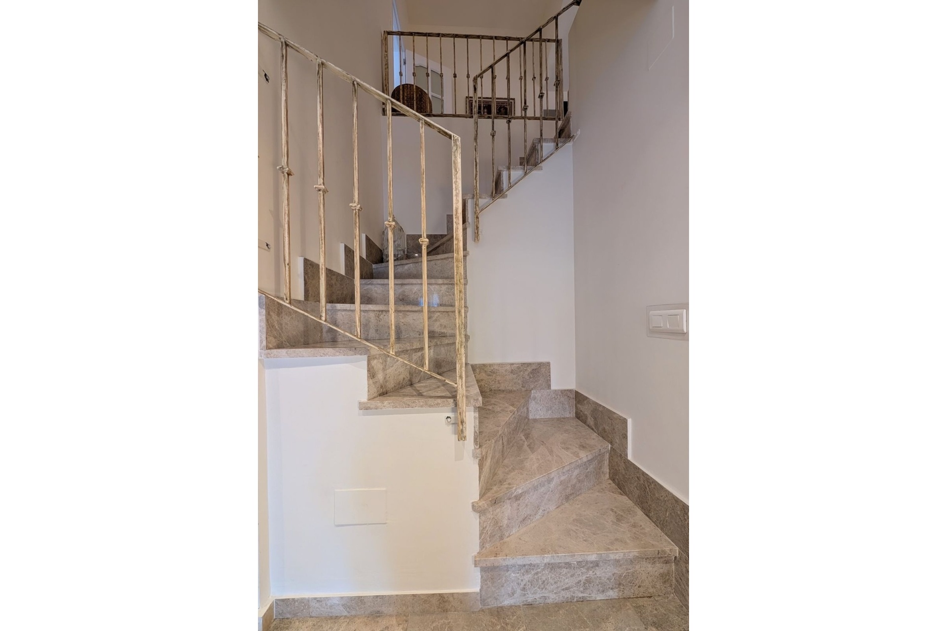 Resale - apartment - Marbella - San Pedro de Alcántara